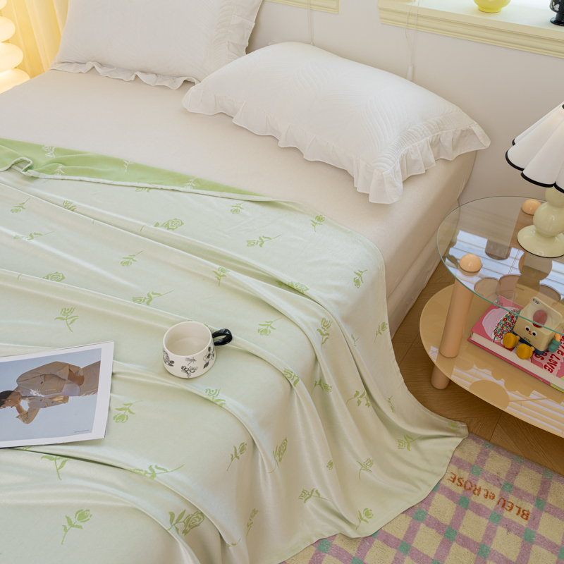 Cooling Blanket Hot Sleepers - 暑がりな方のための100%竹製冷却ブランケット、夏用冷感ブランケット、涼しい薄手のスロー、軽量で通気性のあるキルト