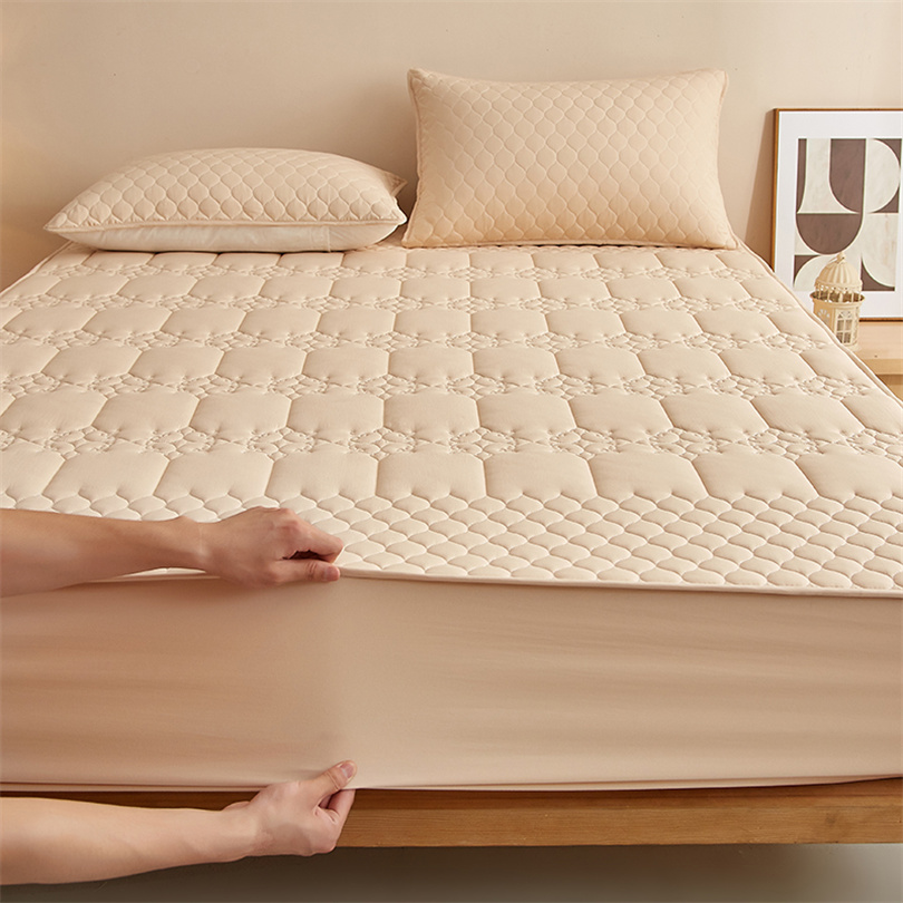 100% 防水マットレスプロテクター通気性ソフト 3D エア - Waterproof Mattress Protector Breathable のレビューと価格