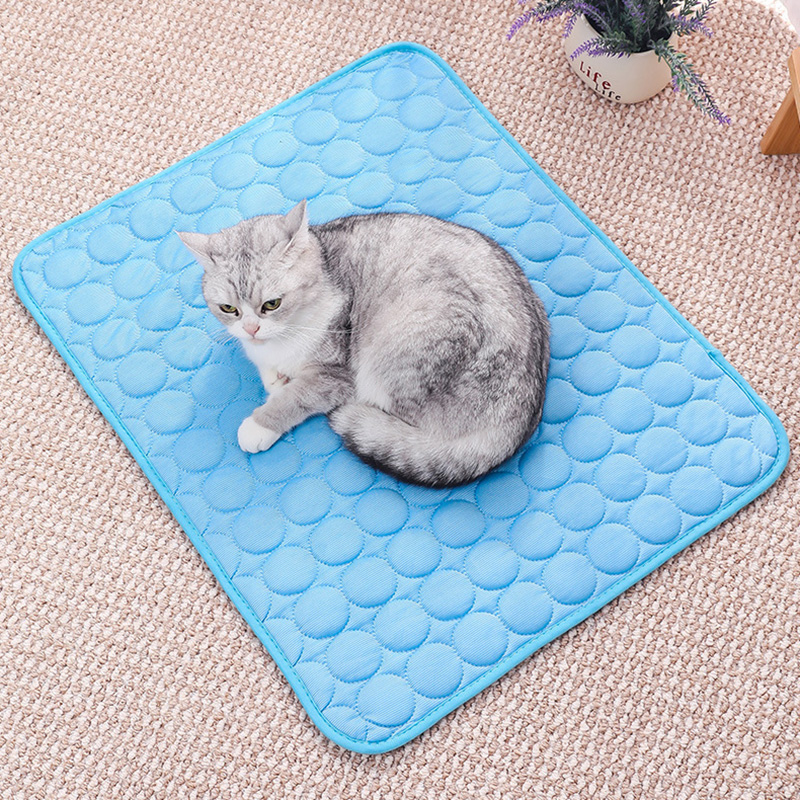 ペット用アイスマット 夏用 猫 犬 ソファ ネストベッド 冷 - Cooling Blanket Hot Sleepers のレビューと価格