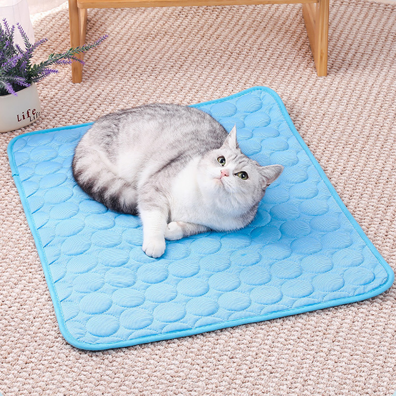 ペット用アイスマット 夏用 猫 犬 ソファ ネストベッド 冷 - Cooling Blanket Hot Sleepers のレビューと価格