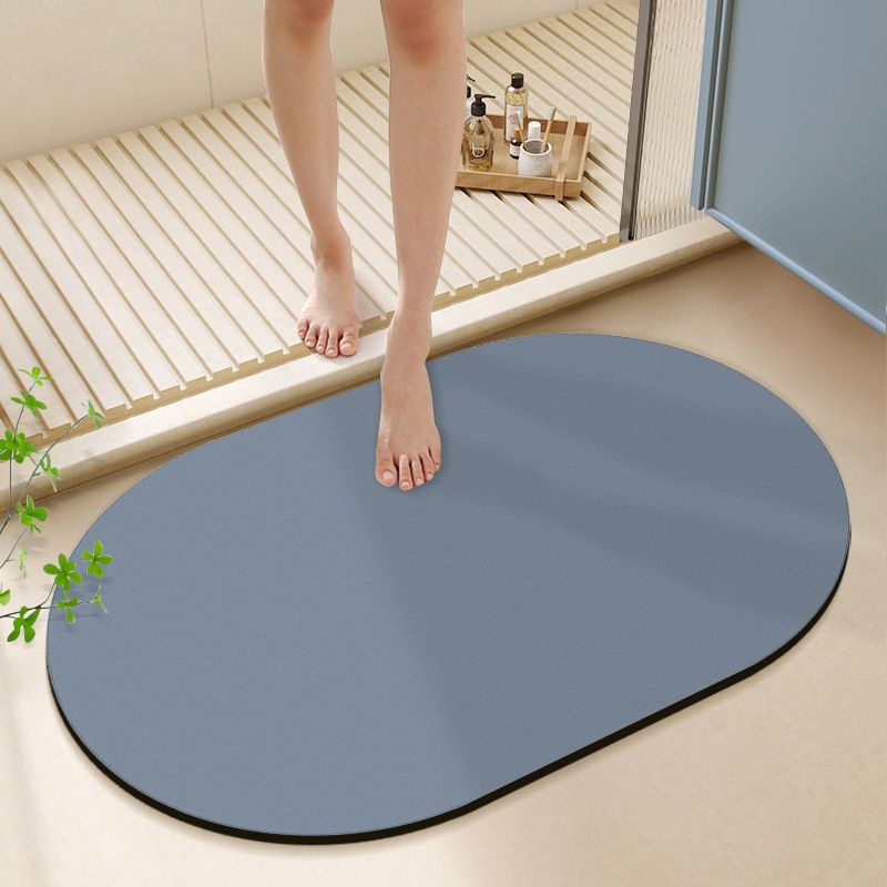 VIKAMA 不規則な楕円形珪藻土バスマット速乾性ノンスリッ - Quick Dry Diatomite Bath Mat のレビューと価格